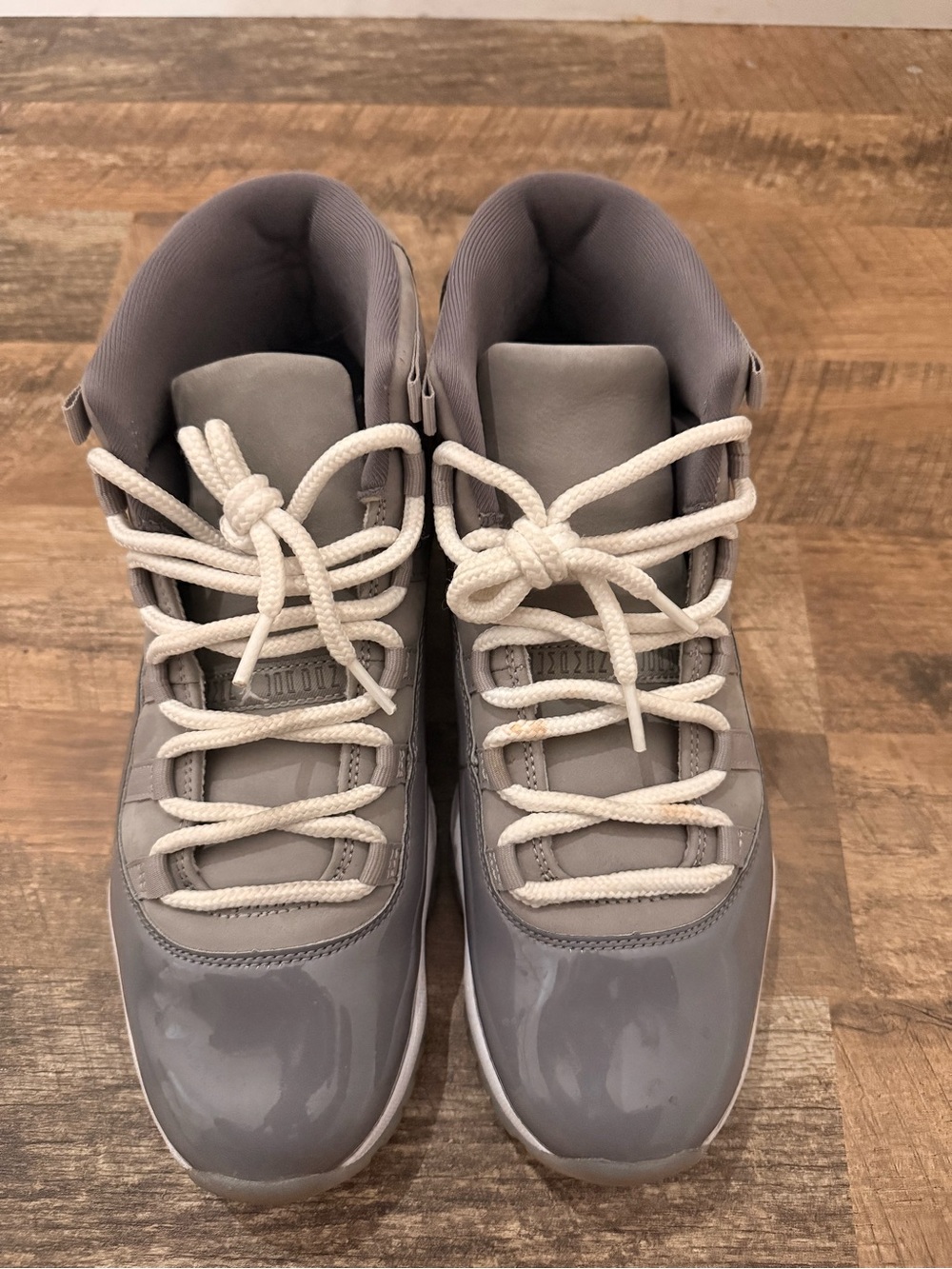 Jordan Men's Sneakers in Grey and White